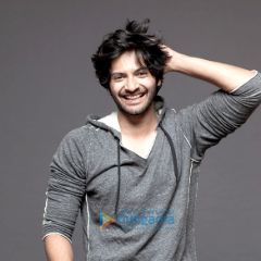  Ali Fazal